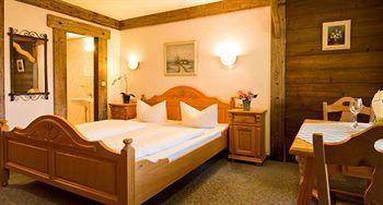 Hotel Quellenhof Лойташ Экстерьер фото
